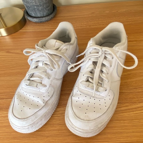 SOLD - Picture 3 of 4